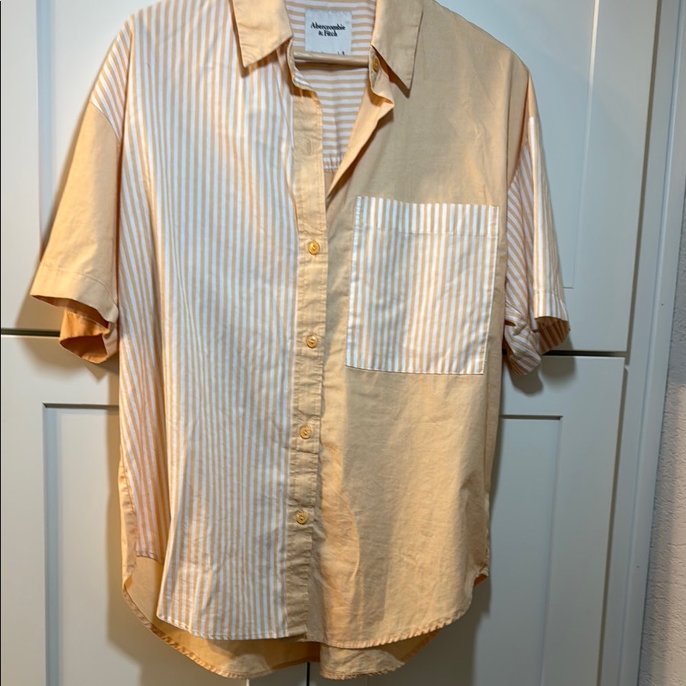 Abercrombie & Fitch Oversized Short Sleeve Button Up